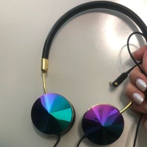 Frends headphones